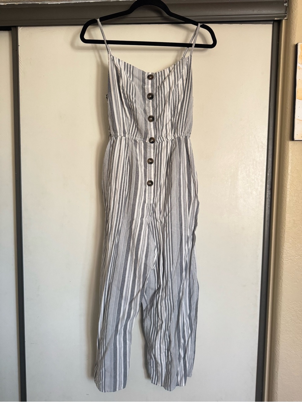 Striped Spaghetti Strap Cropped Jumpsuit in Gray & White